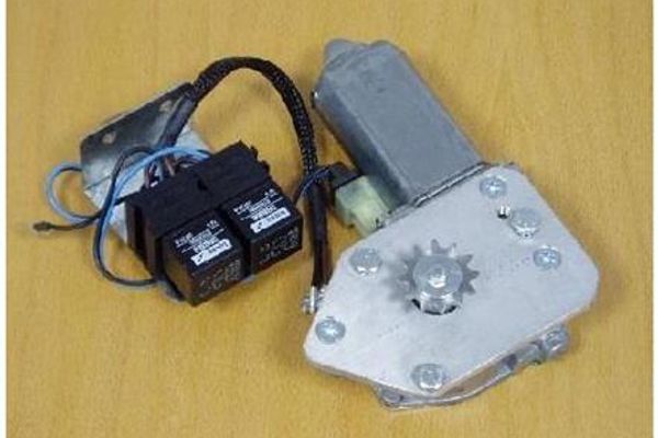 Aston Martin 65-27760 Window Lift Motor Kit RH |