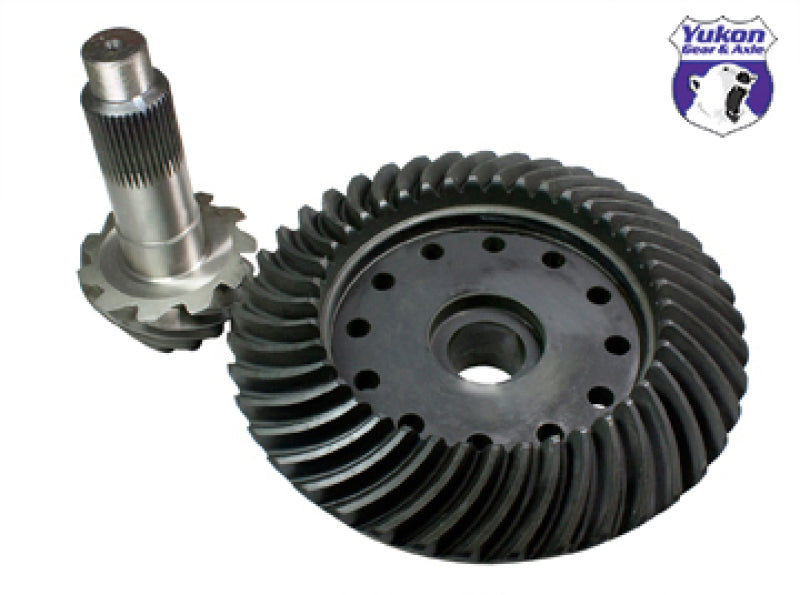 Yukon Gear & Axle Yukon Gear High Performance Gear Set For Dana S135 in a 4.88 Ratio