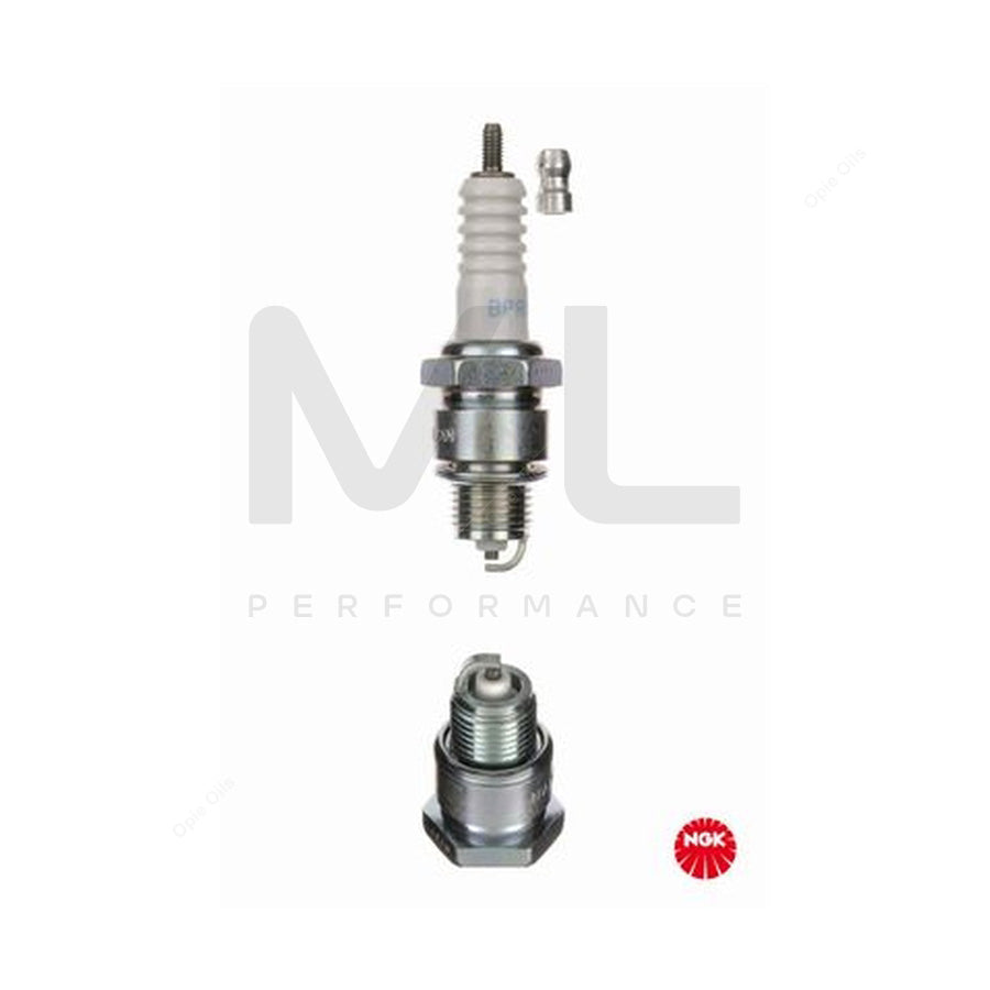 NGK BPR8HS (3725) - Standard Spark Plug / Sparkplug - Projected Centre Electrode