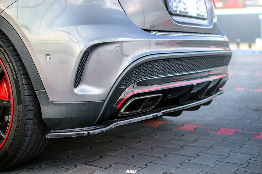 Maxton Design Mercedes Benz GLA 45 AMG X156 (Pre-Facelift) Central Rear Splitter (with vertical bars)