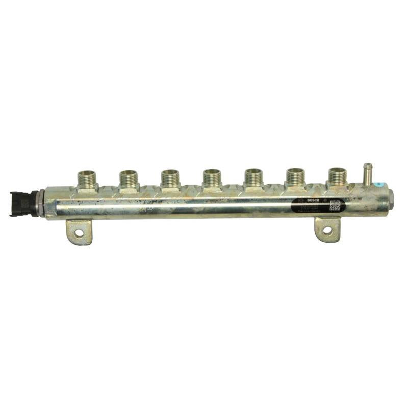 BOSCH 226-082 Fuel Distributor Pipe