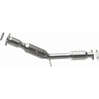 MagnaFlow Direct Fit Catalytic Converter 05-09 Volvo V50 2.4L