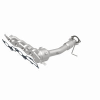 MagnaFlow Direct Fit Catalytic Converter 10-13 Mazda 3 2.0L Manifold