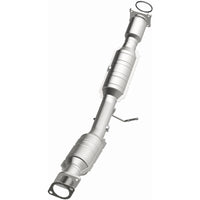MagnaFlow Direct Fit Catalytic Converter 05-09 Volvo V50 2.4L