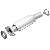 MagnaFlow Direct Fit Catalytic Converter 04 Toyota Sienna 3.3L