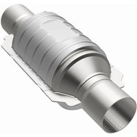 MagnaFlow Univ Conv 2in In/Out Ctr/Ctr Round 9in Body L x 5.125in W x 13in Overall L Single O2 Port