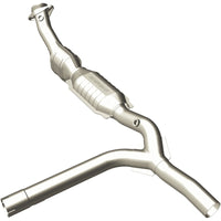MagnaFlow Direct Fit Catalytic Converter 01-03 F150 5.4 Passenger Side OEM