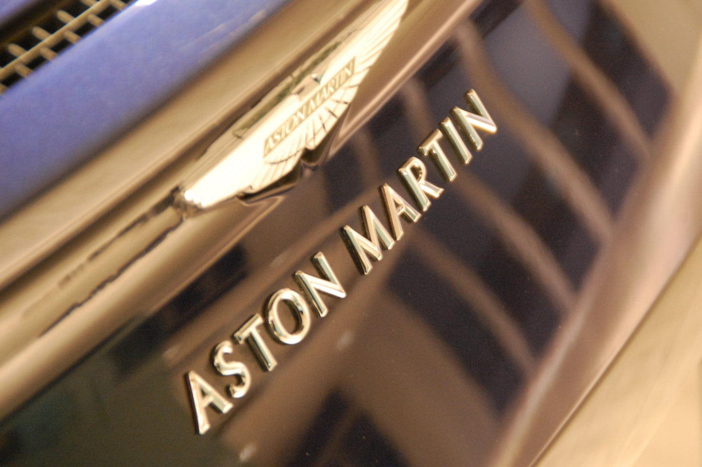 Genuine Aston Martin 707927 DB11 Standard Refresh Pack