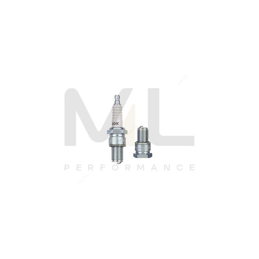 NGK B9ECS (7058) - Standard Spark Plug / Sparkplug