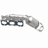 MagnaFlow OEM Grade Manifold Catalytic Converter Direct Fit - 09-11 Hyundai Genesis V6 3.8L