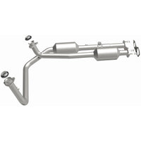 MagnaFlow Direct Fit Catalytic Converter California Grade 96-00 GM Tahoe/Yukon/Escalade 5.7L