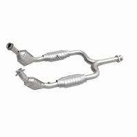 MagnaFlow Direct Fit Catalytic Converter 99-01 Ford Mustang 3.8L