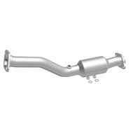 MagnaFlow 13-15 Sentra 1.8 Underbody Direct Fit Converter