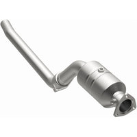 MagnaFlow Direct Fit Catalytic Converter 02-05 Audi A4 Quat 2.8L Driver Side