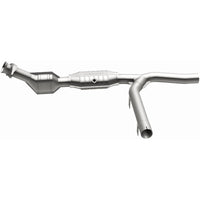 MagnaFlow Direct Fit Catalytic Converter 01 Ford F-150 4.2L