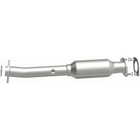 MagnaFlow 2004 Nissan Titan 5.6L Direct Fit Converter