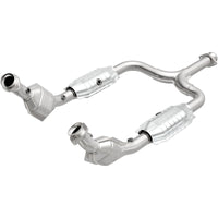 MagnaFlow Direct Fit Catalytic Converter 99-01 Ford Mustang 3.8L