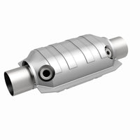 MagnaFlow Universal Catalytic Converter 3 W/Dual O2 Boss