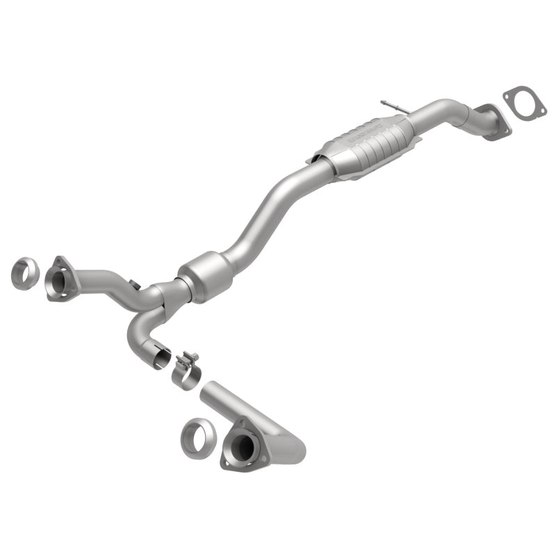 MagnaFlow Direct Fit Catalytic Converter 00-05 Blazer 4WD 4.3L