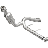 MagnaFlow Direct Fit Catalytic Converter 2009-2010 F-150 4.6 L Underbody