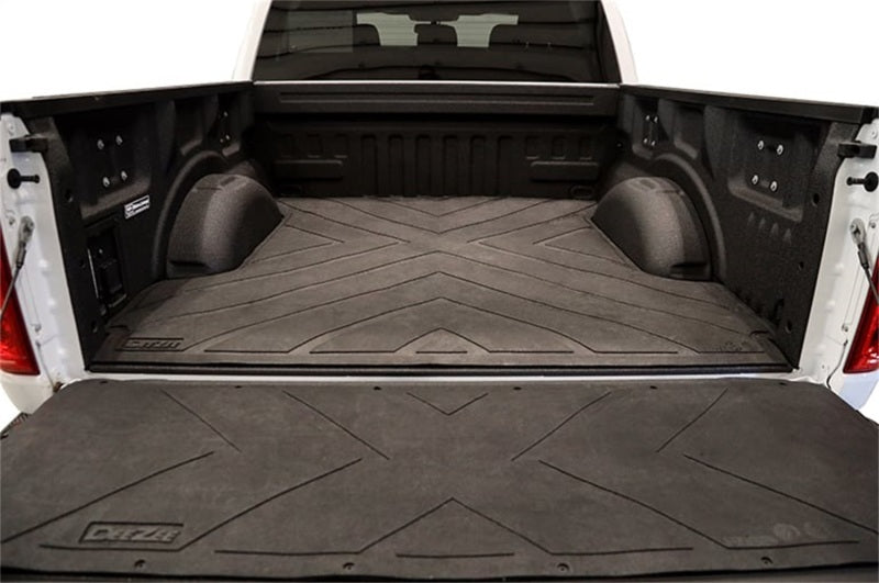 Dee Zee 19-23 Chevrolet Silverado Heavyweight Bed Mat - Custom Fit 6 1/2Ft Bed (X Pattern)