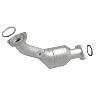 MagnaFlow Direct Fit Catalytic Converter 00-04 Toyota Tacoma 3.4L California