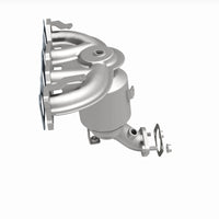 MagnaFlow 13-17 Hyundai Santa Fe Sport 2.4L Direct Fit Catalytic Converter
