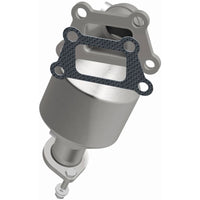 MagnaFlow Direct Fit Catalytic Converter 2012-2014 Equinox 3 3.6 L Underbody
