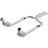 MagnaFlow Direct Fit Catalytic Converter 2003 THUNDERBIRD 3.9L Underbody