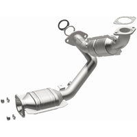 MagnaFlow Direct Fit Catalytic Converter 01-02 Mitsu Montero 3.5L