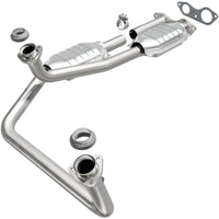 MagnaFlow Direct Fit Catalytic Converter California Grade 96-00 GM Tahoe/Yukon/Escalade 5.7L