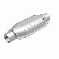 MagnaFlow Universal Catalytic Converter 3in In/Out Center/Center Oval w/ 02 Sensor