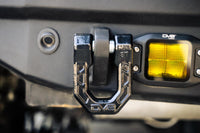 DV8 Offroad Elite Series D-Ring Shackles - Pair (Red)