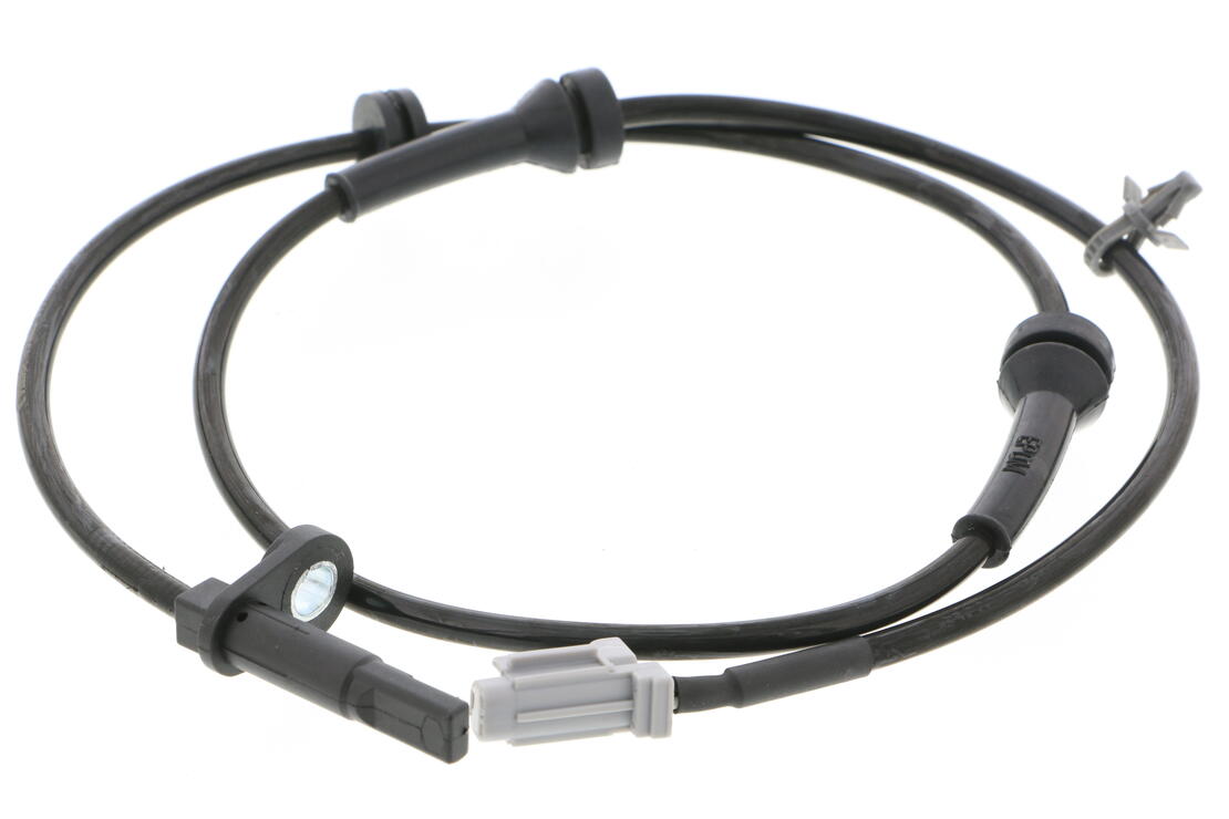 VEMO V38-72-0137 Sensor, Wheel Speed