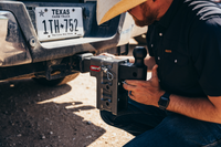 GEN-Y Hitch Gen-Y Mega Duty 2in Shank 20in Drop 1.5K TW 10K Hitch w/GH-0100 Stabilizer Kit