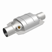 MagnaFlow Universal Catalytic Converter 2.5 Dual O2 Boss FED