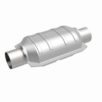 MagnaFlow Universal Catalytic Converter 2.5inch Inlet/Outlet Center/Center Oval (California OBDII)