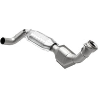 MagnaFlow Direct Fit Catalytic Converter 01-02 Ford F-150 5.4L
