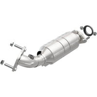 MagnaFlow Direct Fit Catalytic Converter 05-07 Cadillac STS/SRX 3.6L