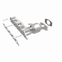 MagnaFlow Direct Fit Catalytic Converter 01-05 Volvo S60 2.4L Manifold