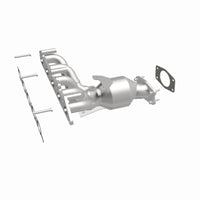 MagnaFlow Direct Fit Catalytic Converter 01-05 Volvo S60 2.4L Manifold