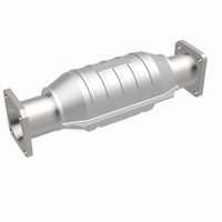 MagnaFlow Conv Geo-Isuzu 14X6.5X4 2.5/2.5