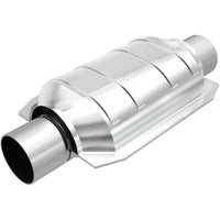 MagnaFlow Universal Catalytic Converter 2.5inch Inlet/Outlet Center/Center Oval (California OBDII)
