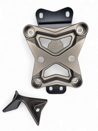 Elektric Off Road Elektric Offroad 2022+ Can Am X3 Maverick 10 Bolt Radius Rod Plate With Pull Hook (Gun Metal)