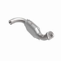 MagnaFlow Direct Fit Catalytic Converter 07-08 Expe/Nav 5.4L D/S OEM