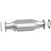 MagnaFlow California Direct Fit Catalytic Conv 75-82 Chevrolet LUV 1.8L / 86-91 Isuzu Trooper 2.3L